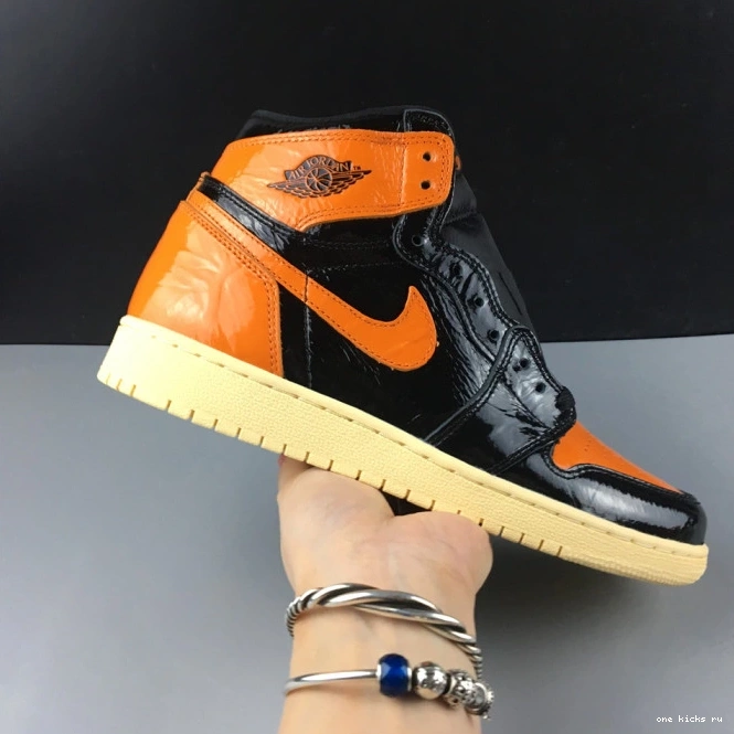 Rep 3.0 - Jordan Retro Backboard High Air 1 Shattered 555088-028 0610